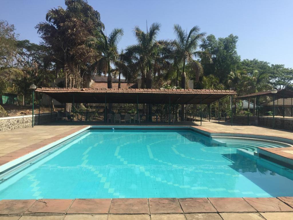 Modi'S Resort, Karjat Luaran gambar
