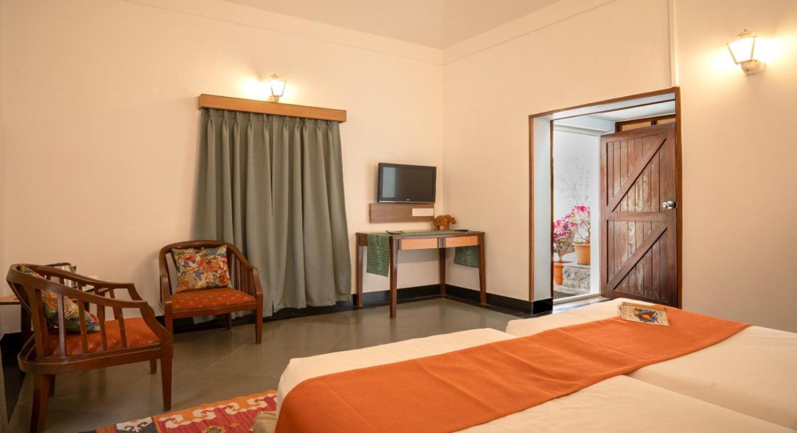 Modi'S Resort, Karjat Luaran gambar