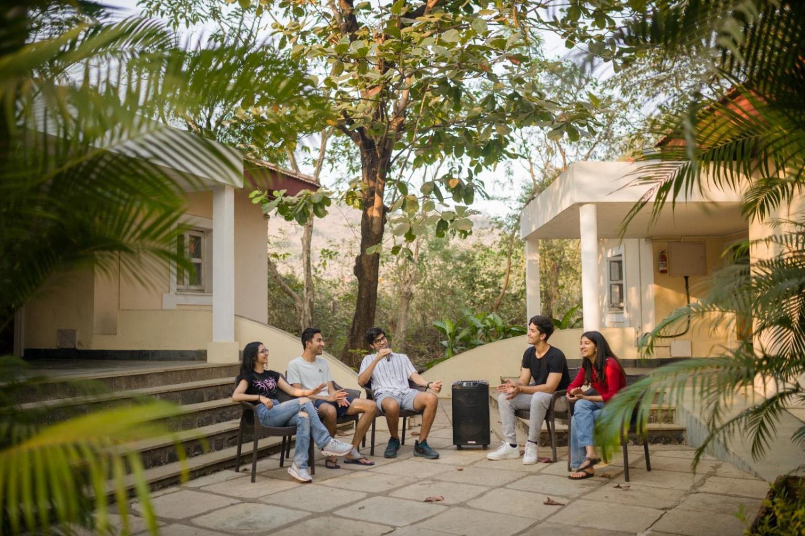 Modi'S Resort, Karjat Luaran gambar